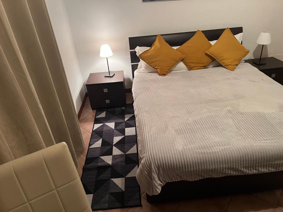 Centro Roma Metro Rebibbia Hotell Exteriör bild